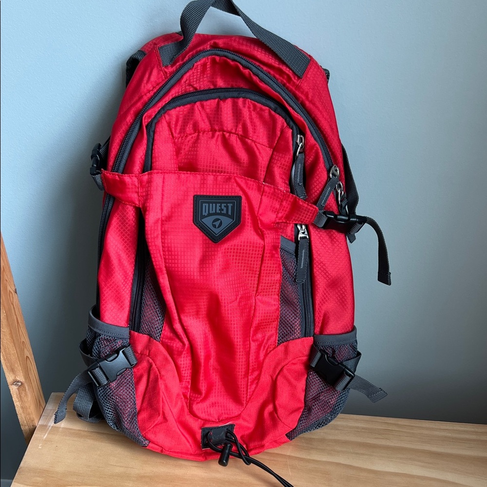 Quest Red Men's Backpack